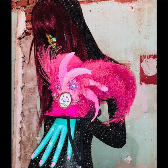 Tarina Taranino one of a kind couture hat SOLD! - Picture 4 of 8